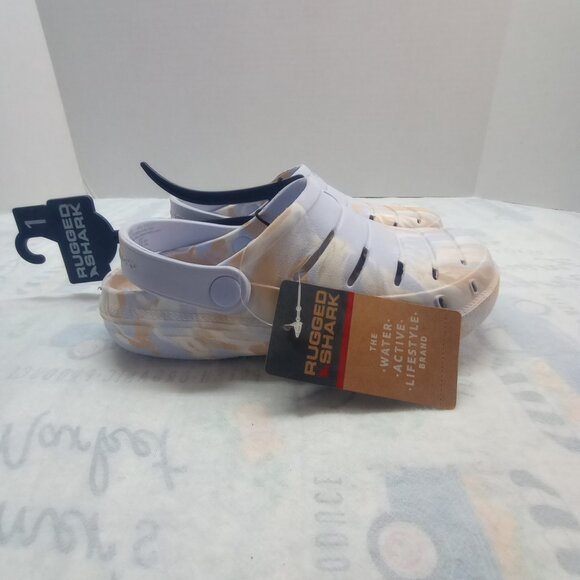 Rugged Shark Slip-On Water Clogs – Size 1 kids - Picture 5 of 6